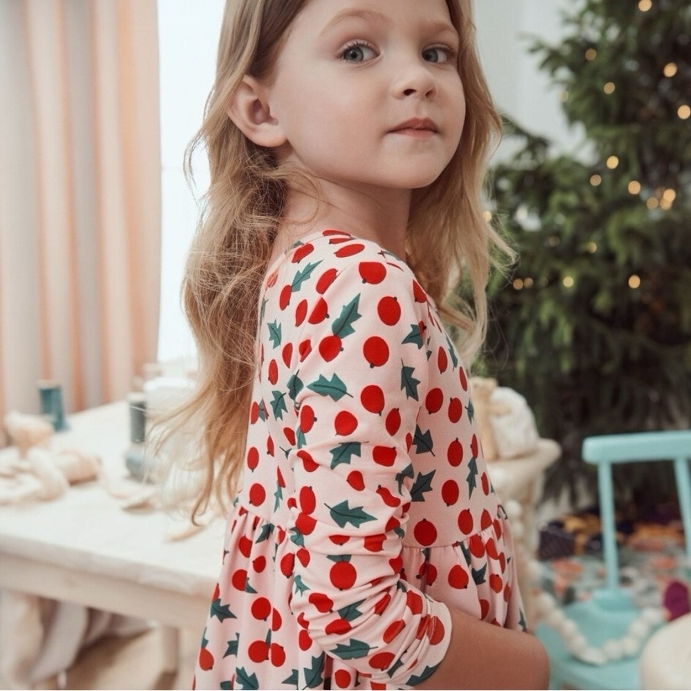 Hanna Andersson | Holiday Skater Dress With Pockets (8) ♥️🌲 - Picture 5 of 7